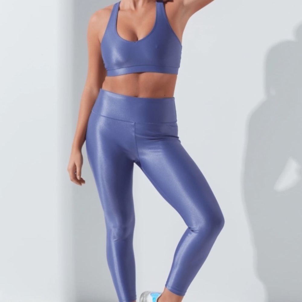 NWOT Noli Yoga Elevate Sports Bra + Liquid Leggings in Periwinkle Blue Size S